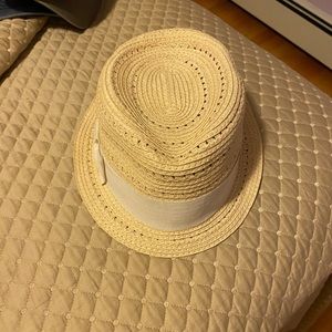 Beach hat